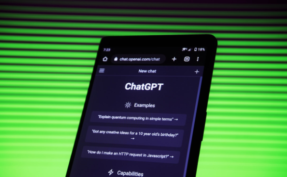 人工智能超速发展，谁在反对ChatGPT？
